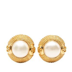 Chanel CC Logo Round Gold Plated Faux Pearl